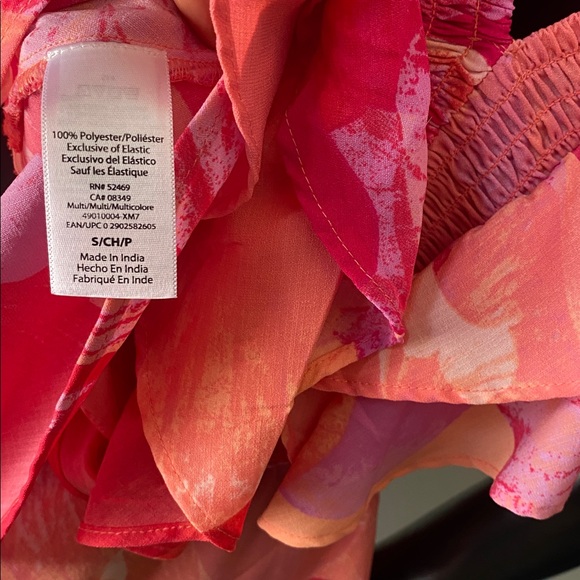 Floral Ruffle V-Neck Top - Pink and Red - Picture 10 of 10